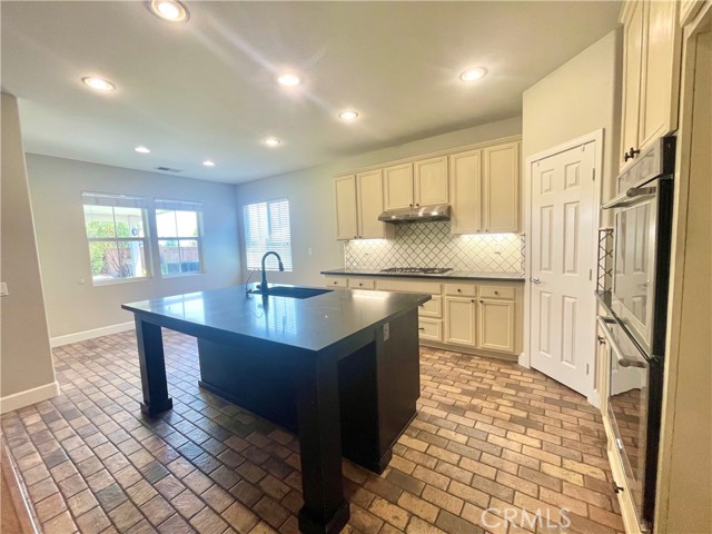 Detail Gallery Image 19 of 57 For 39326 Shree Rd, Temecula,  CA 92591 - 4 Beds | 3 Baths