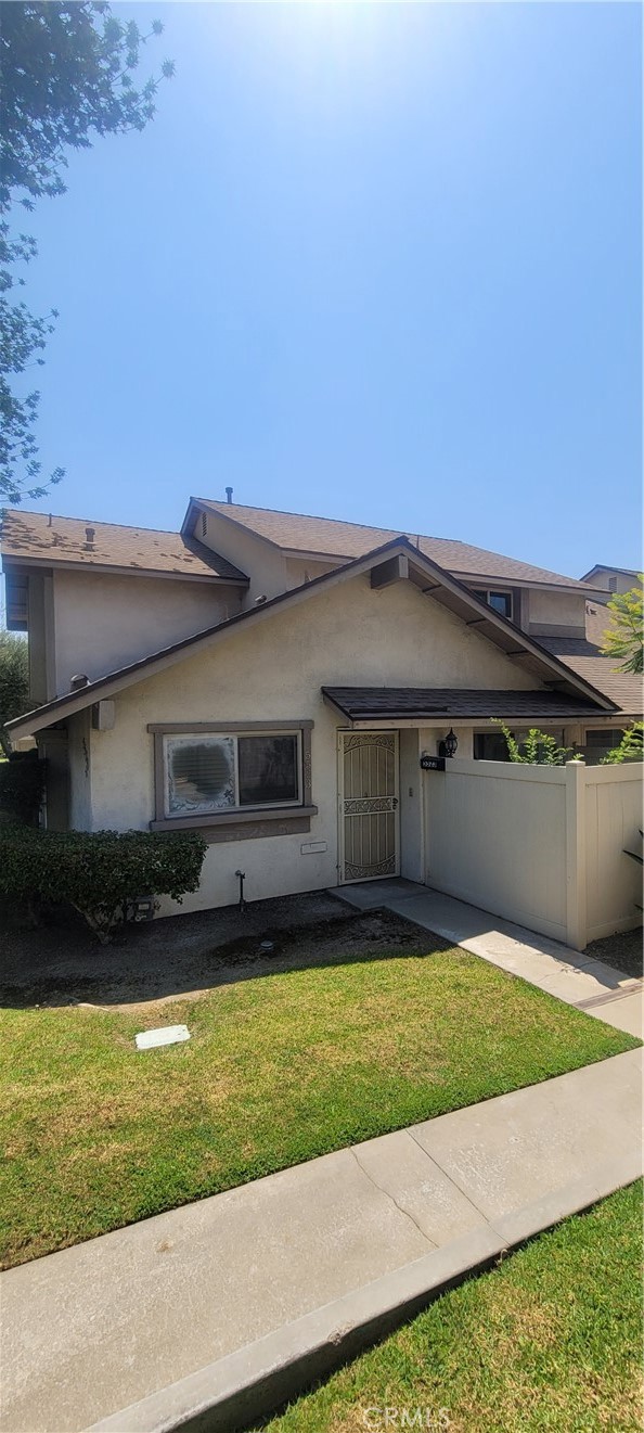 5523 Pioneer Boulevard #30
