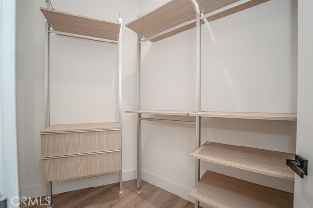2828 London Street, Los Angeles CA: https://media.crmls.org/medias/a57c4909-0e47-463e-8d4c-148eb0963103.jpg