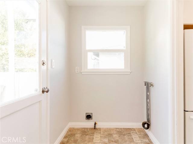 4429 Mcnab, Lakewood CA: https://media.crmls.org/medias/a57cc395-3f5e-4019-9f97-c182d9328c7a.jpg