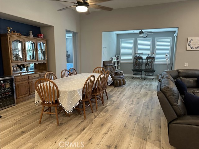 Detail Gallery Image 5 of 34 For 1542 Newland Dr, Beaumont,  CA 92223 - 2 Beds | 2 Baths