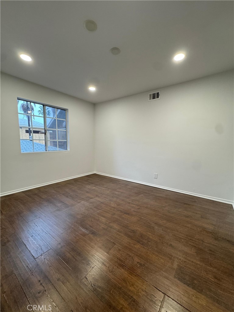 MLS #OC25261024 image #25