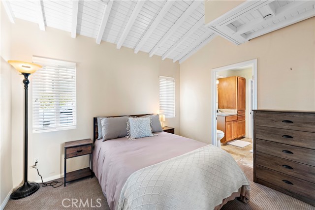 Detail Gallery Image 19 of 25 For 137 Cleo St, Laguna Beach,  CA 92651 - 4 Beds | 2/1 Baths