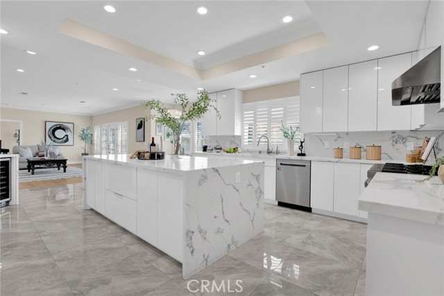 2122 S 3rd Avenue, Arcadia CA: https://media.crmls.org/medias/a57feab7-65fb-4213-875f-79c7fa75bea0.jpg