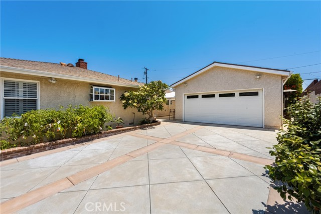 1814 Litchfield Avenue, Long Beach, California 90815, 3 Bedrooms Bedrooms, ,2 BathroomsBathrooms,Single Family Residence,For Sale,Litchfield,RS24139714