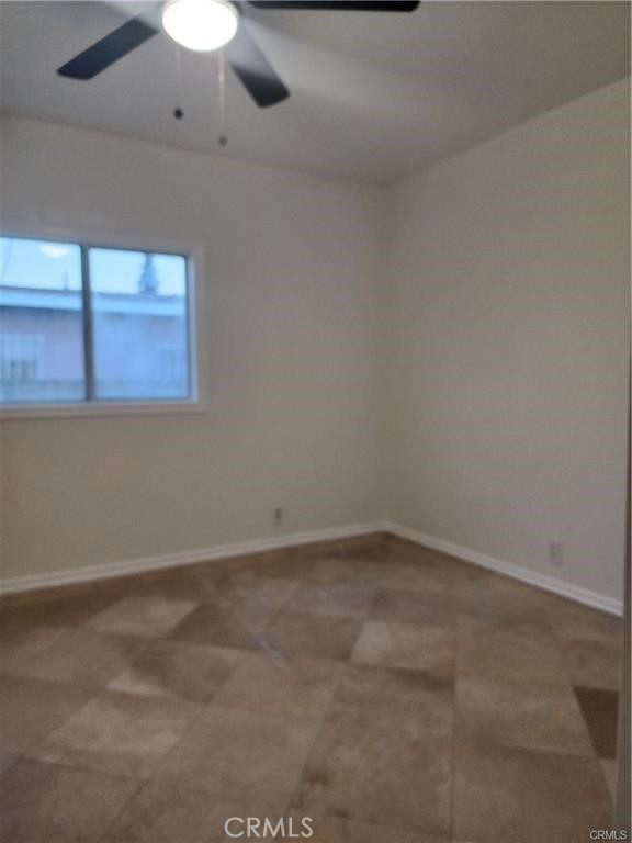 Detail Gallery Image 12 of 15 For 13402 S Willowbrook, Compton,  CA 90222 - 3 Beds | 2 Baths