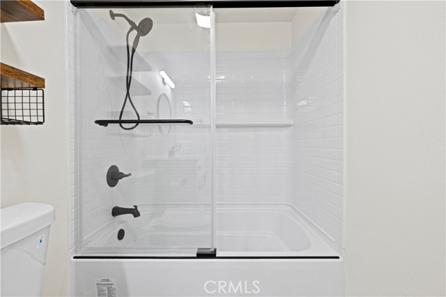 Detail Gallery Image 14 of 24 For 21209 De La Guerra St, Woodland Hills,  CA 91364 - 1 Beds | 1 Baths