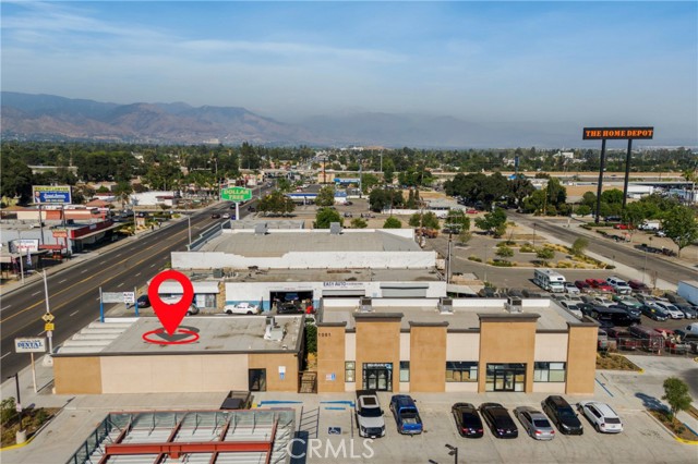 1081 W Highland Avenue, San Bernardino, California 92405, ,Commercial Lease,For Rent,1081 W Highland Avenue,CRCV24140095