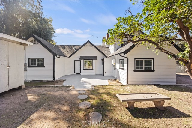 Detail Gallery Image 38 of 52 For 379 Buena Loma, Altadena,  CA 91001 - 7 Beds | 4 Baths