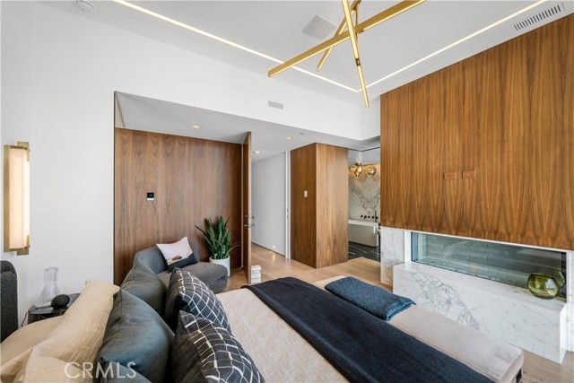 Image 19 of 53 For 2516 Ocean Boulevard