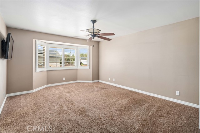 1609 Silvia Avenue, Lancaster CA: https://media.crmls.org/medias/a585fe5e-8504-497e-b645-2943d3630d33.jpg