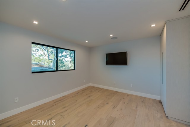 Detail Gallery Image 44 of 75 For 8401 Wyndham Rd, Hollywood Hills,  CA 90046 - 5 Beds | 6 Baths