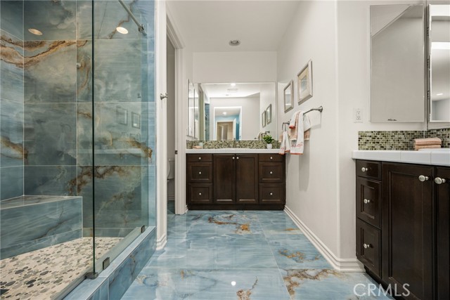 8315 Kendall Drive, Huntington Beach CA: https://media.crmls.org/medias/a587a087-3fde-477a-b570-2d07d4bb3c6f.jpg