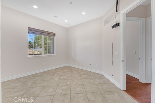 Detail Gallery Image 25 of 44 For 17850 W Avenue E8, Lancaster,  CA 93536 - 3 Beds | 2/1 Baths