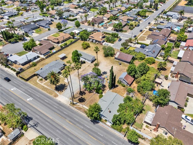 6910 Carnelian Street, Rancho Cucamonga CA: https://media.crmls.org/medias/a587bd40-02f2-4b5f-90ac-eca6db818588.jpg