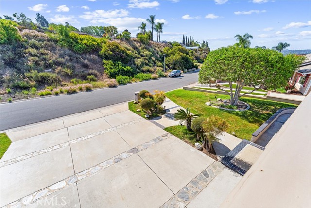 Image 35 of 48 For 6421 Acacia Hill Drive