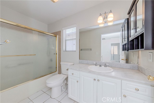 1370 Abraham Terace, Harbor City CA: https://media.crmls.org/medias/a587ee24-d655-4873-9f68-a2bd15847b52.jpg