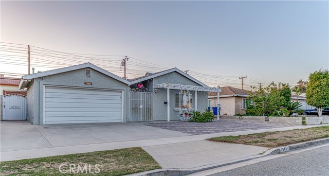 15401 Purdy St, Westminster, CA 92683