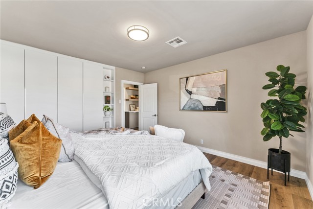 Detail Gallery Image 6 of 10 For 233 Russell Avenue, Monterey Park,  CA 91755 - 2 Beds | 1/1 Baths