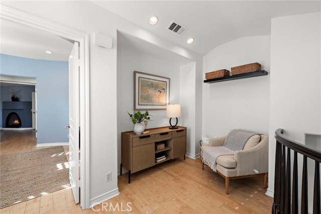 7988 Aldea Circle, Huntington Beach CA: https://media.crmls.org/medias/a58897fd-a9b2-4a7c-8b65-0b6a34b4e079.jpg