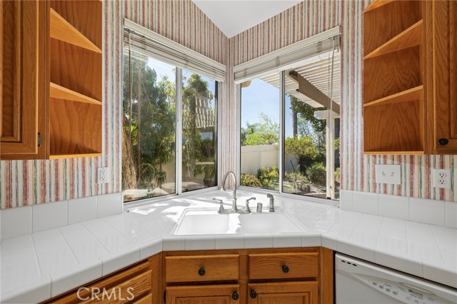 Detail Gallery Image 22 of 53 For 32176 Corte Florecita, Temecula,  CA 92592 - 3 Beds | 2 Baths