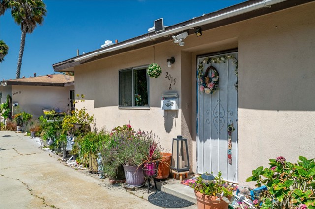Detail Gallery Image 3 of 21 For 2015 Perry Avenue, Redondo Beach,  CA 90278 - – Beds | – Baths