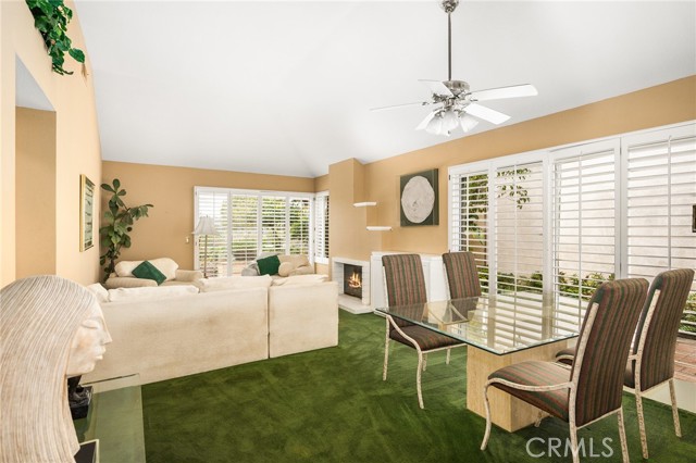 Detail Gallery Image 5 of 28 For 66 Cormorant Cir, Newport Beach,  CA 92660 - 2 Beds | 2/1 Baths