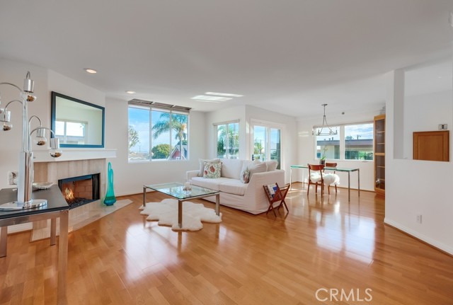 Detail Gallery Image 13 of 74 For 669 W 40th St #4,  San Pedro,  CA 90731 - 3 Beds | 2/1 Baths