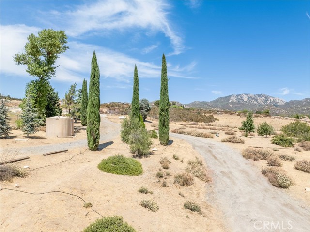 Detail Gallery Image 2 of 66 For 49125 Osage Ct, Aguanga,  CA 92536 - 3 Beds | 3 Baths