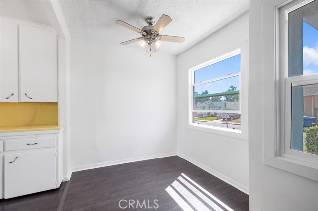 Detail Gallery Image 5 of 32 For 20 S Vega St, Alhambra,  CA 91801 - 2 Beds | 1 Baths