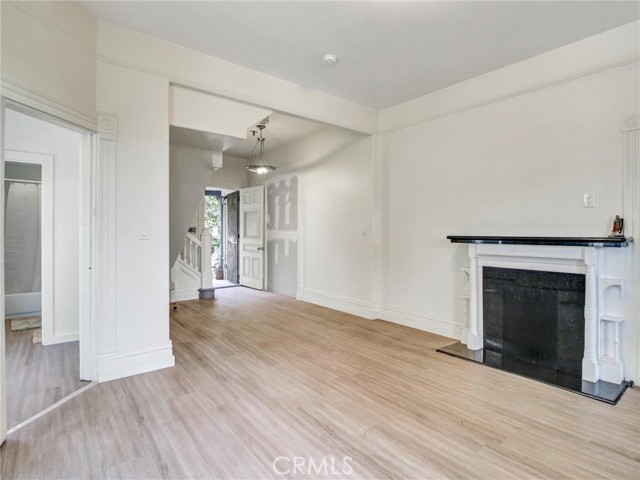 Detail Gallery Image 35 of 36 For 614 E 23rd, Los Angeles,  CA 90011 - 4 Beds | 2/1 Baths