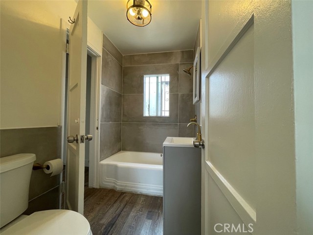 Detail Gallery Image 10 of 12 For 10405 S Hoover St, Los Angeles,  CA 90044 - 1 Beds | 1 Baths