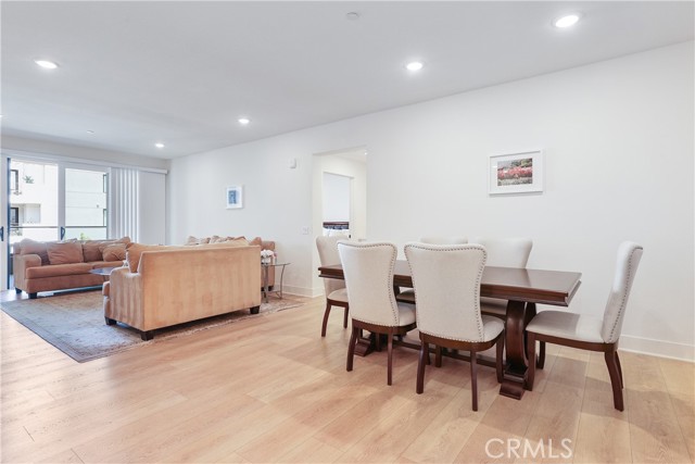 16235 Dawn Way, Tustin CA: https://media.crmls.org/medias/a58c9928-a028-478a-a959-1ec0fdbdfea4.jpg