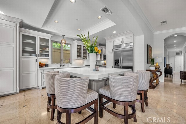 1036 Avenue C, Redondo Beach, California 90277, 5 Bedrooms Bedrooms, ,4 BathroomsBathrooms,Residential,For Sale,Avenue C,SB26075417
