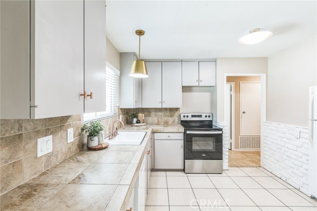42985 Warner Trail, Palm Desert CA: https://media.crmls.org/medias/a58d1c14-dc9b-482d-8e7c-461bdedc4573.jpg