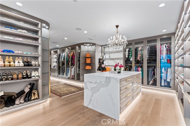 Image 22 of 35 For 23924 Long Valley Road