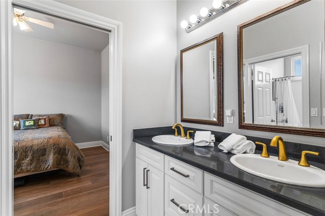 Detail Gallery Image 35 of 46 For 41653 Oak Trail Ct, Murrieta,  CA 92562 - 4 Beds | 3 Baths