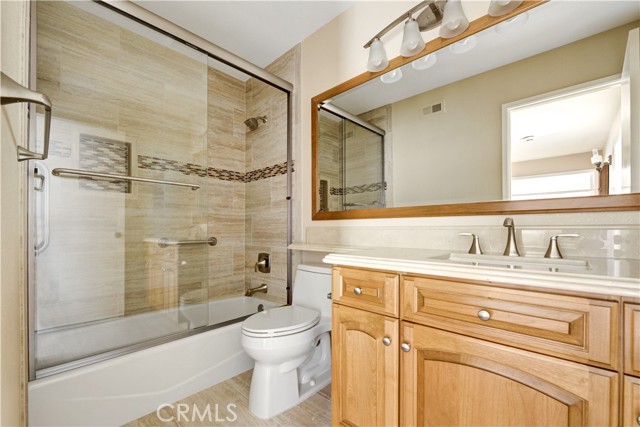 Detail Gallery Image 23 of 28 For 28 E Yale, Irvine,  CA 92604 - 4 Beds | 2/1 Baths