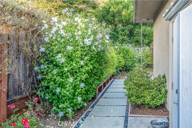 Detail Gallery Image 59 of 65 For 1523 Hamilton Ave, Palo Alto,  CA 94303 - 4 Beds | 3/1 Baths