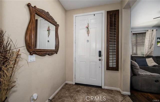 Detail Gallery Image 3 of 24 For 1451 Daybreak Way, Beaumont,  CA 92223 - 4 Beds | 2/1 Baths