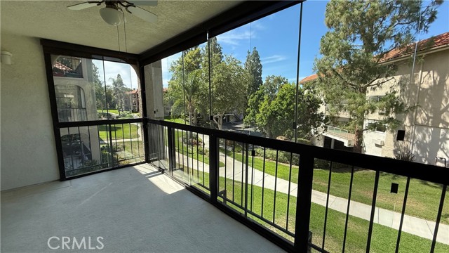3243 San Amadeo, Laguna Woods CA: https://media.crmls.org/medias/a5906569-6eae-4bce-b6b5-eb03608a7c7c.jpg