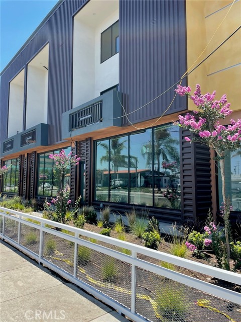 924 N Grand, Santa Ana, CA, 92701 924 N Grand, Santa Ana, CA, 92701