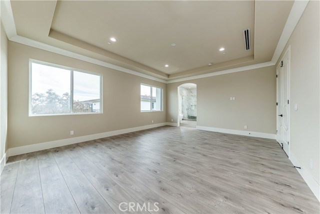 Detail Gallery Image 18 of 40 For 10168 Lightbreeze Cir, Huntington Beach,  CA 92646 - 5 Beds | 5/1 Baths
