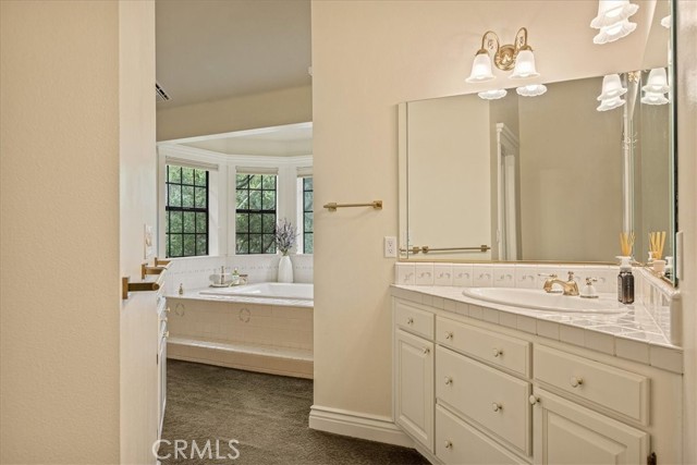 Detail Gallery Image 46 of 74 For 490 Bay View Ct, Lake Arrowhead,  CA 92352 - 5 Beds | 6/1 Baths