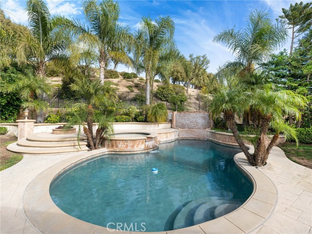 12800 Via Donatello, Porter Ranch CA: https://media.crmls.org/medias/a592b242-0ed4-4267-be4b-491f78ec74c8.jpg