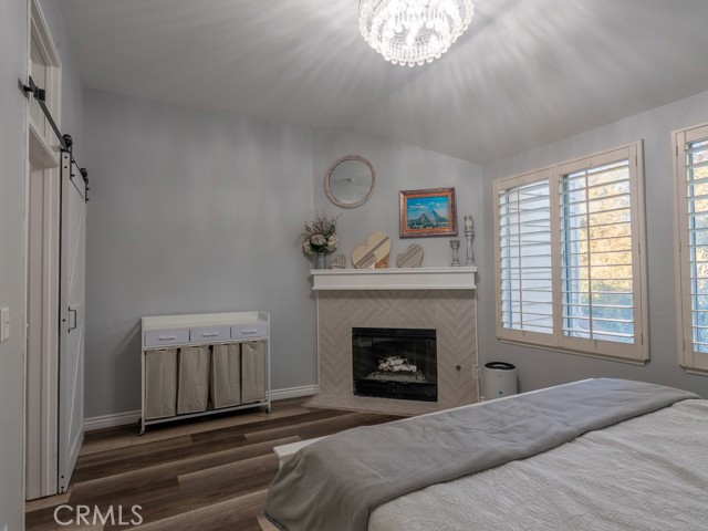 24510 Mcbean Parkway, Valencia CA: https://media.crmls.org/medias/a593a6b5-a2f5-4a6d-83be-3c5084a25344.jpg