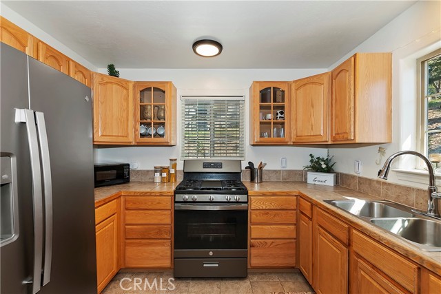 Detail Gallery Image 15 of 33 For 30582 Ferndale Dr, Running Springs,  CA 92382 - 2 Beds | 1/1 Baths