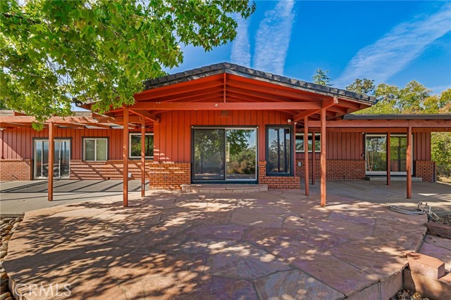 Detail Gallery Image 3 of 55 For 14105 Calle Privada, Red Bluff,  CA 96080 - 4 Beds | 2/1 Baths