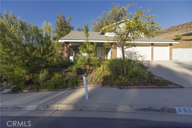 3050 Wildwood Avenue, Thousand Oaks CA: https://media.crmls.org/medias/a595d3fb-3cd2-4d88-a7c4-0ca65194f25c.jpg