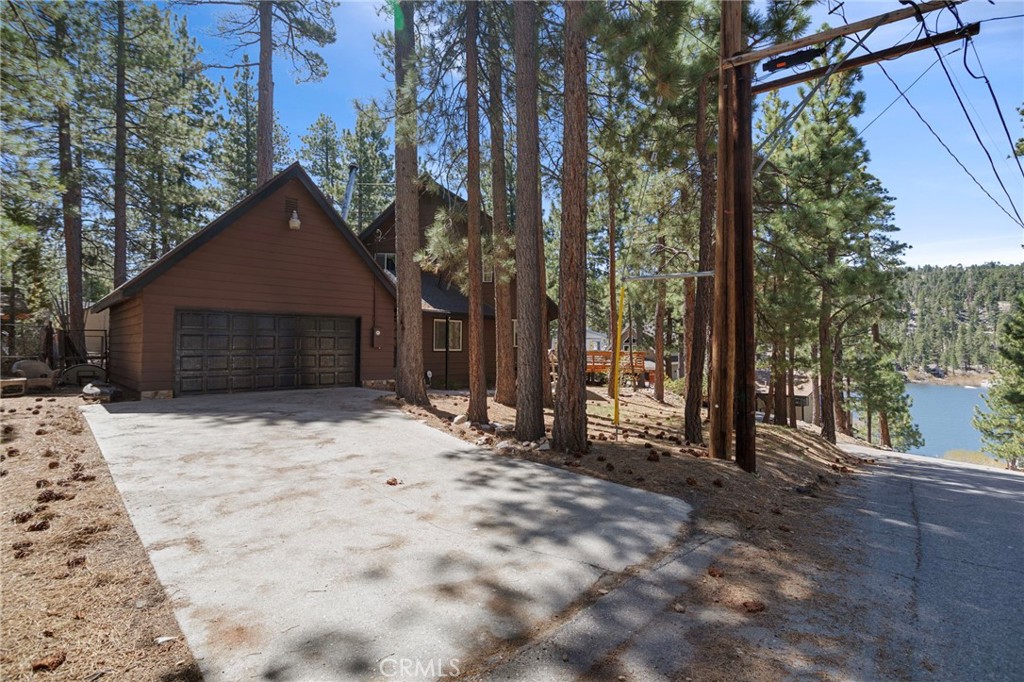 38992 Bayview Lane